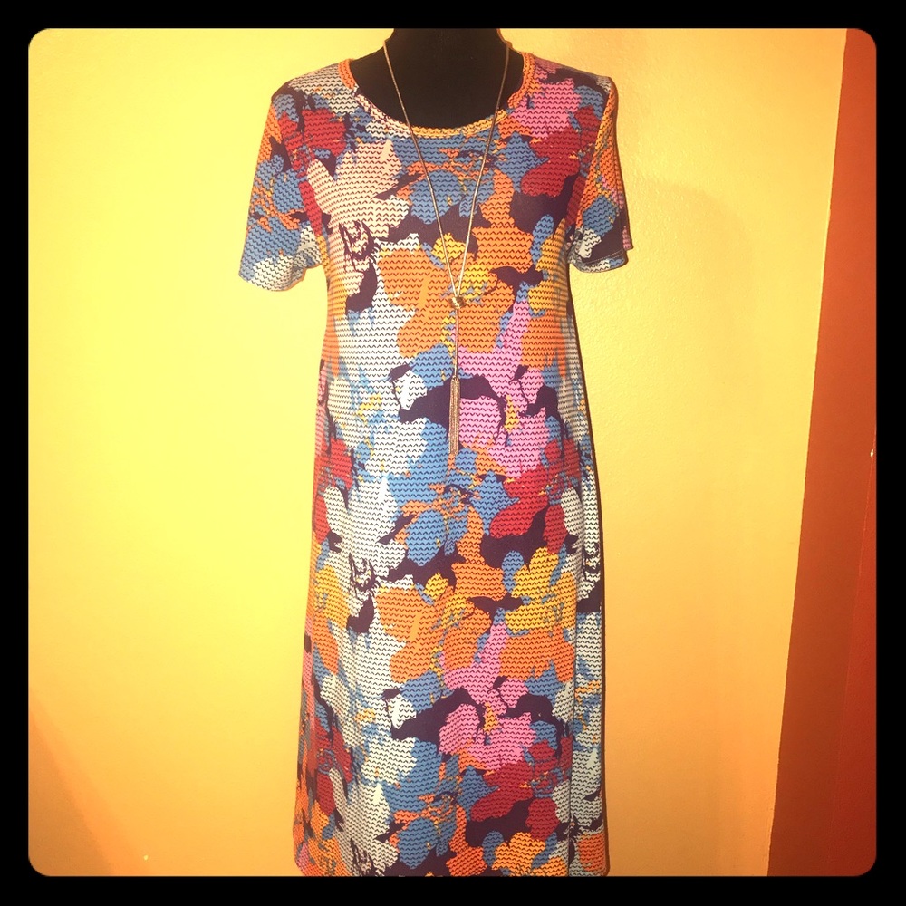 Lularoe Carly
